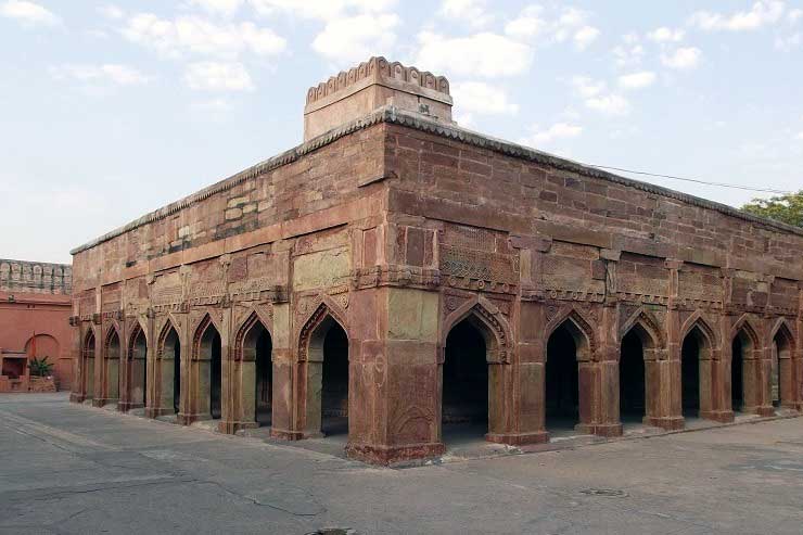 same day trip to salkhan fossils park with Lakhaniya cave painting from Varanasi